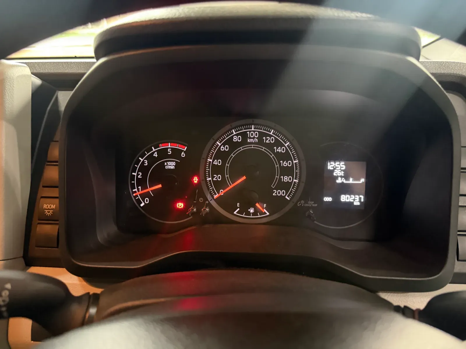 Toyota COMMUTER 2.8 MT ปี 2021 — รูปที่ 8